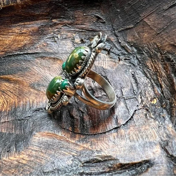 925 Sterling Silver Green Turquoise Ring with Floral Details – Size 7 - Picture 5 of 13
